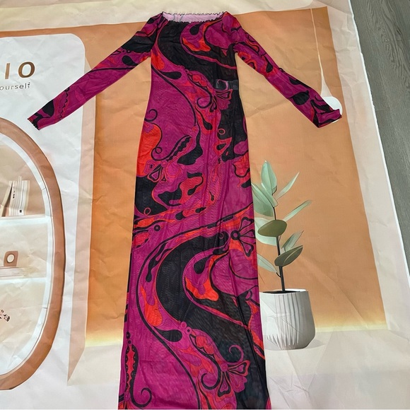 Emilio Pucci Dresses & Skirts - Emilio Pucci Fuchsia and Black Abstract Print Maxi Dress